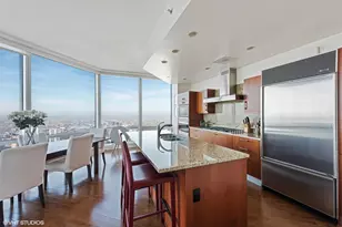 401 N Wabash Ave, Chicago, IL 60611 - Photo 9