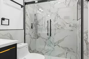 3934 N Sawyer Ave, Chicago, IL 60618 - Photo 13