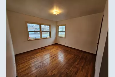 4804 Willow Lane, McHenry, IL 60050 - Photo 7