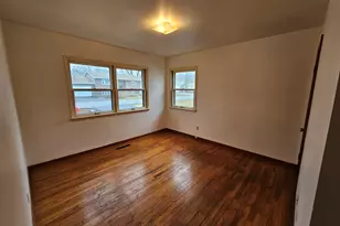 4804 Willow Ln, McHenry, IL 60050 - Photo 7