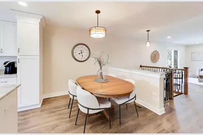 3S700 Delles Road, Naperville, IL 60563 - Photo 9