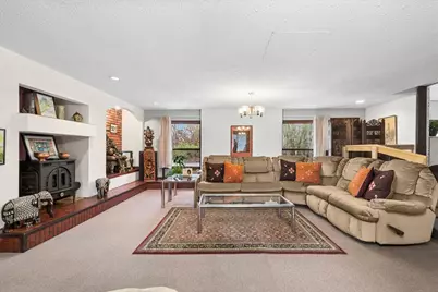 609 Forest Edge Lane, Des Plaines, IL 60016 - Photo 15