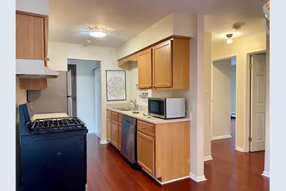 49 W 66th Street #2, Westmont, IL 60559 - Photo 3