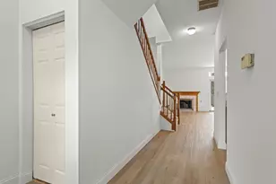 209 Huntington Ct, Oswego, IL 60543 - Photo 5