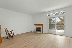 209 Huntington Ct, Oswego, IL 60543 - Photo 15