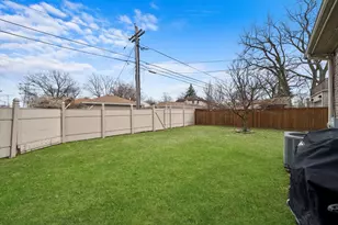 7745 Kenton Ave, Skokie, IL 60076 - Photo 41