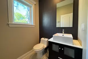 3349 N Paris Ave, Chicago, IL 60634 - Photo 5