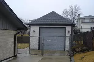 10138 S 87th Ave, Palos Hills, IL 60465 - Photo 13