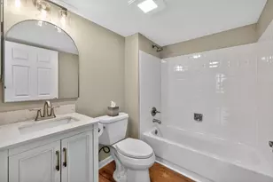 446 Cromwell Cir, Bartlett, IL 60103 - Photo 15