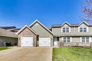 1715 W River St, Dixon, IL 61021 - Photo 1