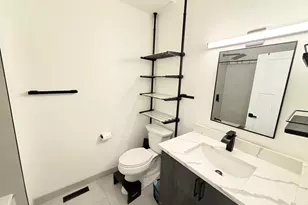 1945 W Thomas St, Chicago, IL 60622 - Photo 13