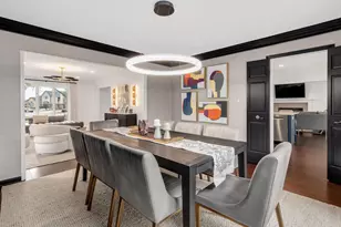 734 Forest Glen Ln, Oak Brook, IL 60523 - Photo 7