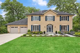 734 Forest Glen Ln, Oak Brook, IL 60523 - Photo 1