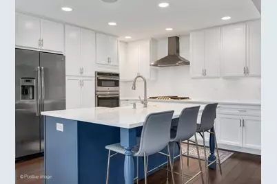 734 Forest Glen Lane, Oak Brook, IL 60523 - Photo 13