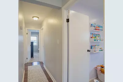 1935 Larchmont Road, Hoffman Estates, IL 60169 - Photo 13