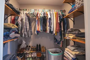 1935 Larchmont Rd, Hoffman Estates, IL 60169 - Photo 17