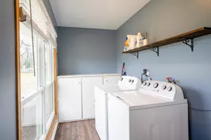 1935 Larchmont Rd, Hoffman Estates, IL 60169 - Photo 23