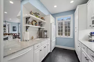 504 Oxmoor Ct, Saint Charles, IL 60175 - Photo 13