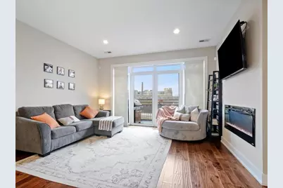 1429 W 16th Street #3E, Chicago, IL 60608 - Photo 9