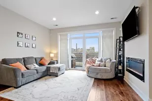 1429 W 16th St, Chicago, IL 60608 - Photo 9