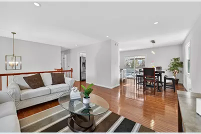 1293 W Oakmont Road, Hoffman Estates, IL 60169 - Photo 7