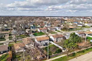 1293 W Oakmont Rd, Hoffman Estates, IL 60169 - Photo 35