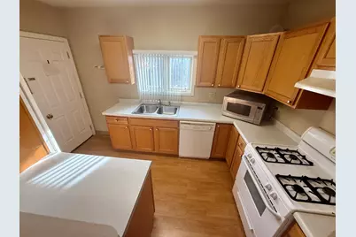 [Address not provided], Joliet, IL 60435 - Photo 5