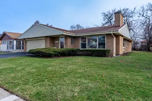 3835 W Jarlath St, Lincolnwood, IL 60712 - Photo 1