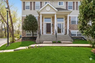 778 W Misty Drive, Palatine, IL 60074 - Photo 1