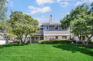 607 Berkley Ct, Schaumburg, IL 60194 - Photo 29