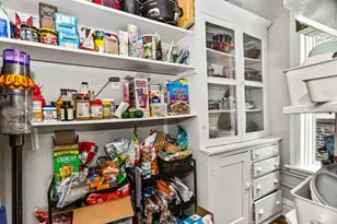 3732 N Racine Ave, Chicago, IL 60613 - Photo 19