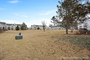 371 Gazebo Ln, Lombard, IL 60148 - Photo 17