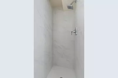 6041 W Gunnison Street, Chicago, IL 60630 - Photo 27