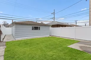 6041 W Gunnison St, Chicago, IL 60630 - Photo 33