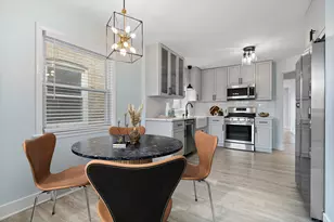 6041 W Gunnison St, Chicago, IL 60630 - Photo 9