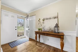 36W474 Hickory Hollow Dr, Dundee, IL 60118 - Photo 3