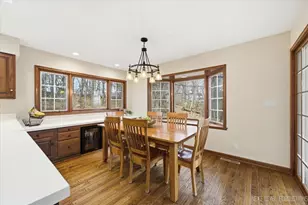 36W474 Hickory Hollow Dr, Dundee, IL 60118 - Photo 11