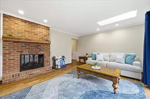 36W474 Hickory Hollow Dr, Dundee, IL 60118 - Photo 13