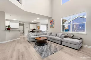 436 W Amberside Dr, Elgin, IL 60124 - Photo 7