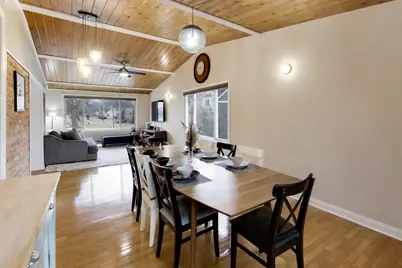 1120 N Haddow Avenue, Arlington Heights, IL 60004 - Photo 7