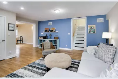 1120 N Haddow Avenue, Arlington Heights, IL 60004 - Photo 5