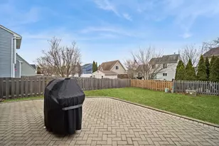 105 Red Cedar Dr, Streamwood, IL 60107 - Photo 25