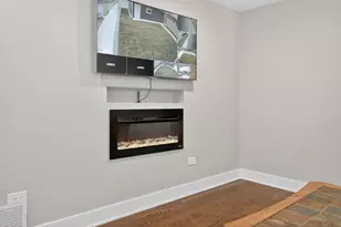 5819 S Newcastle Ave, Chicago, IL 60638 - Photo 21