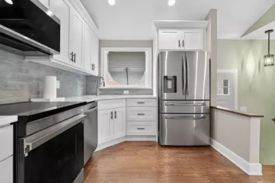 5819 S Newcastle Avenue, Chicago, IL 60638 - Photo 13