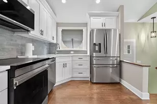 5819 S Newcastle Ave, Chicago, IL 60638 - Photo 13