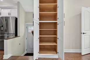 5819 S Newcastle Ave, Chicago, IL 60638 - Photo 11