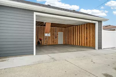 5819 S Newcastle Avenue, Chicago, IL 60638 - Photo 3