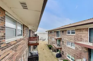 22 N Pistakee Lake Rd, Fox Lake, IL 60020 - Photo 21