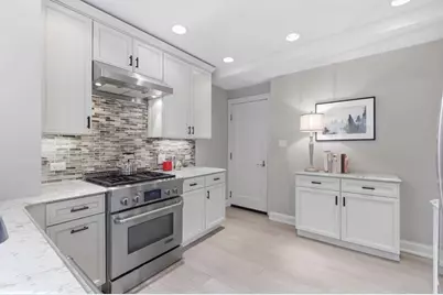 3750 N Lake Shore Drive #3G, Chicago, IL 60613 - Photo 15