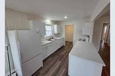 1804 Ave K, Sterling, IL 61081 - Photo 7